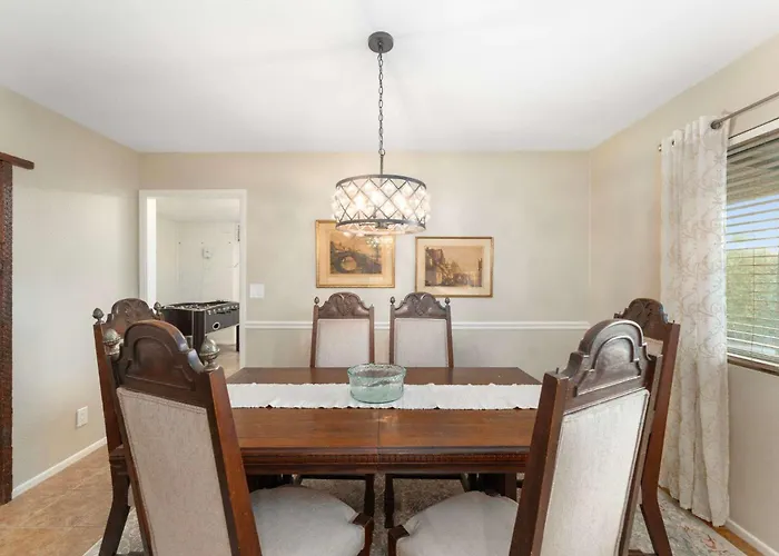 Holiday home East Base Near Zoo And Desert Garden Patio Phoenix
